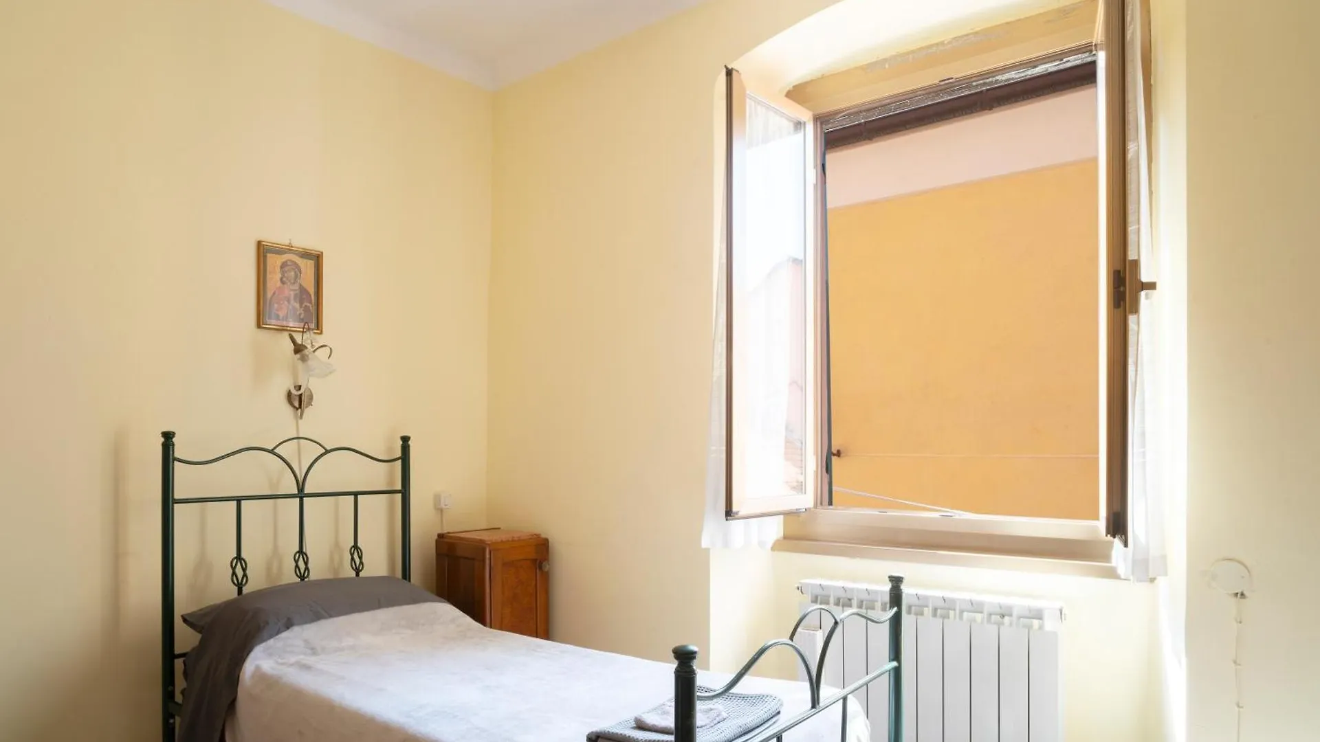 La Casa Di Rosy Apartment Genoa Italy